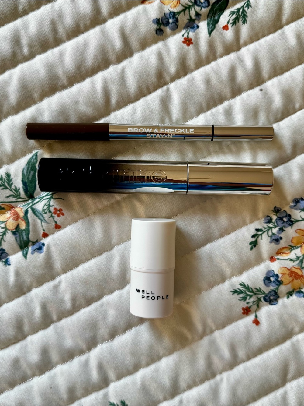 14 Piece Beauty / Skincare / Makeup Bundle – Vacation, COSRX, Lanolips, Sacheau - Picture 4 of 8